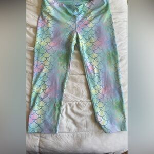Feed Me Fight Me Pastel Mermaid Scale Leggings